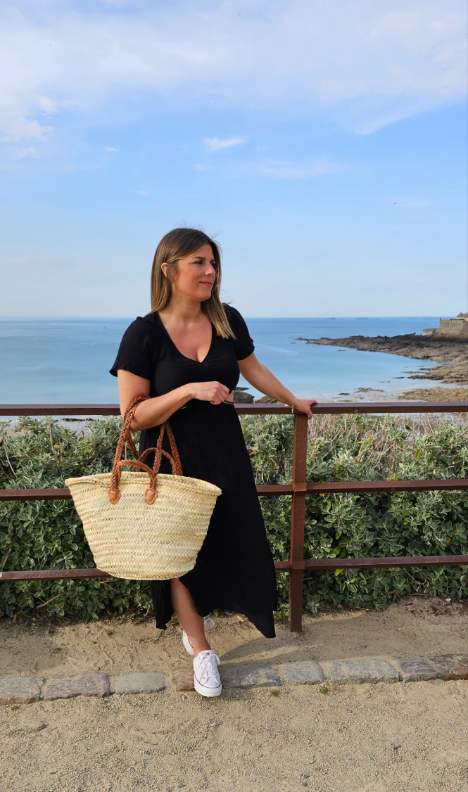 Panier anses en cuir tressées