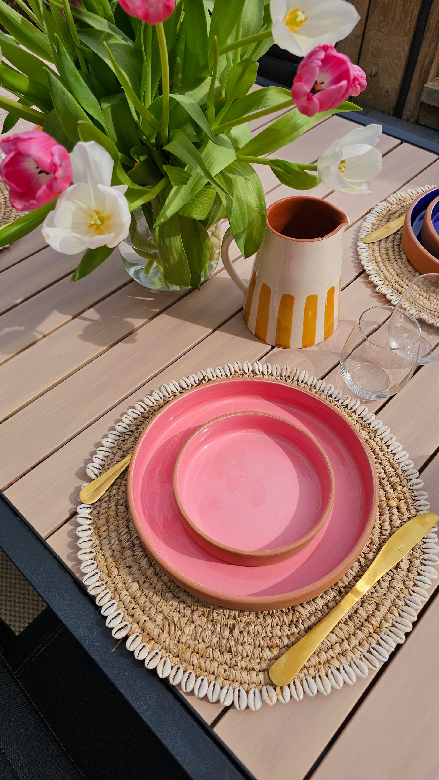 Assiettes rose