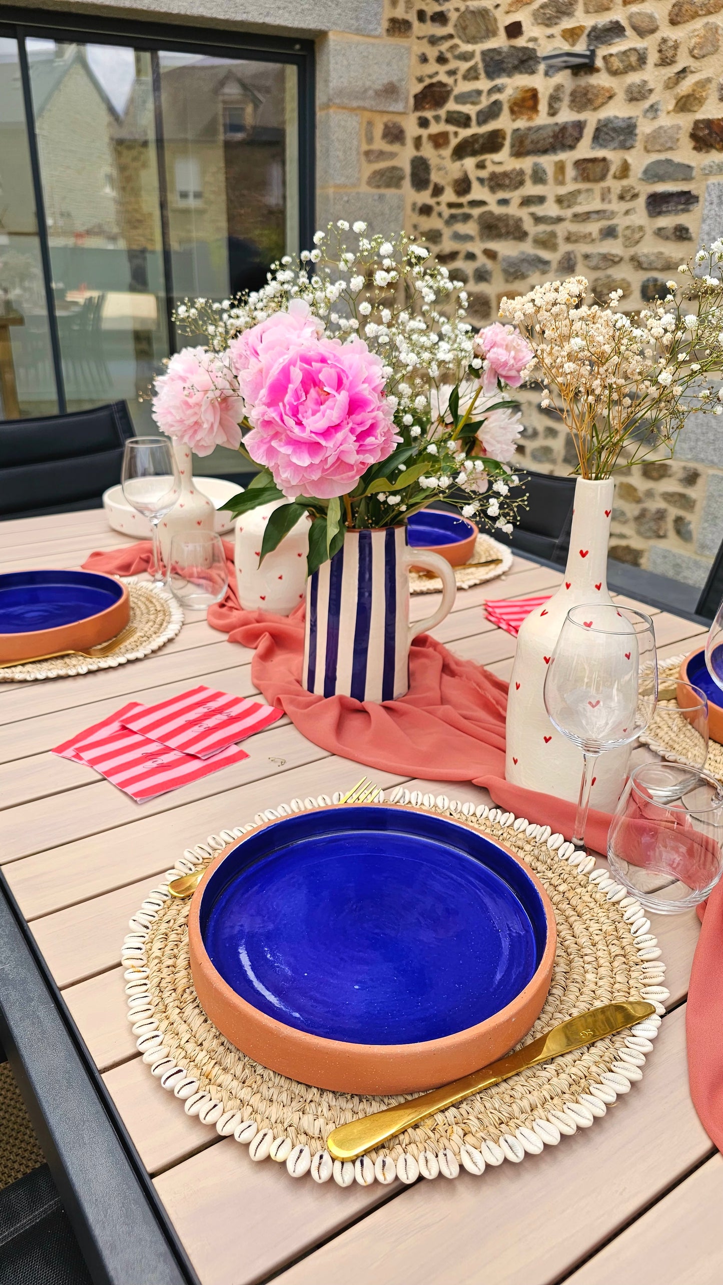 Assiettes bleu majorelle
