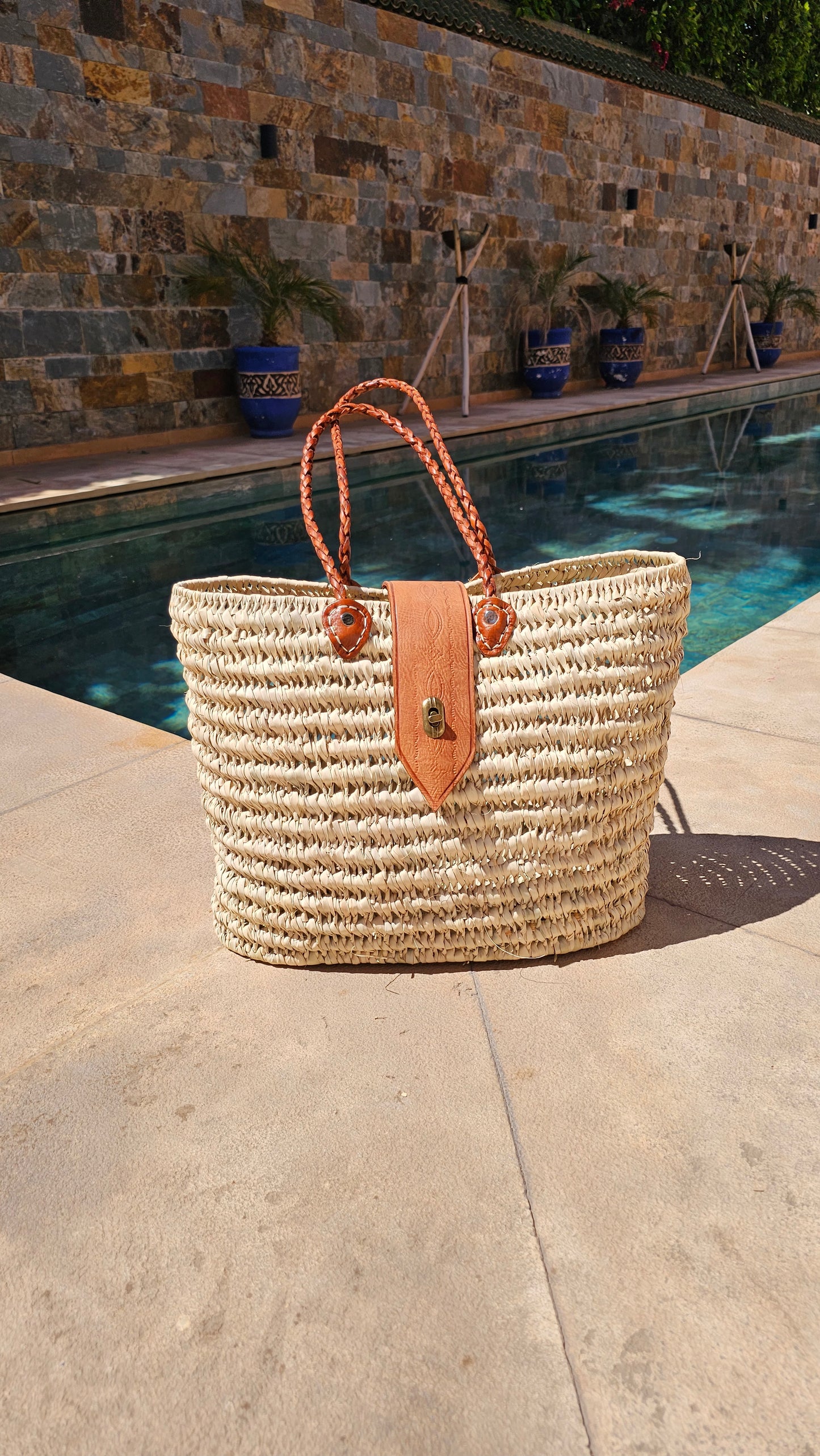 Grand panier tressé