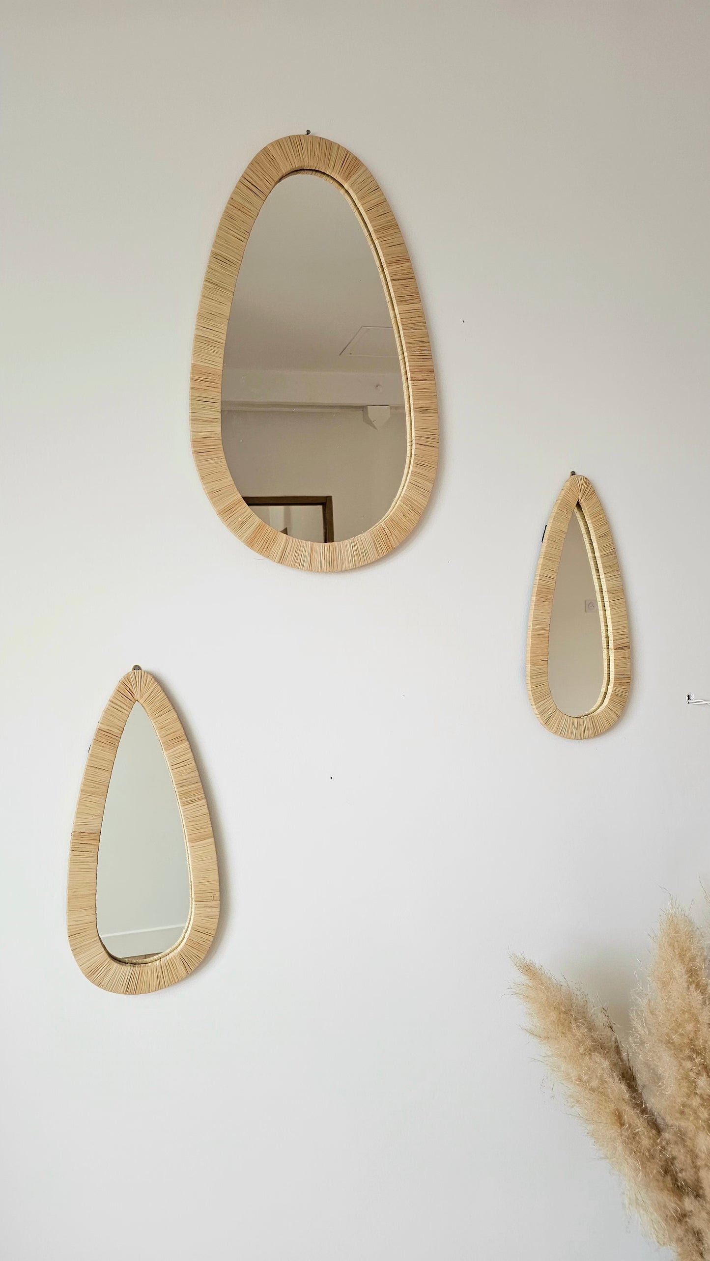 Miroir en raphia
