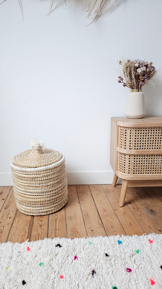 Panier artisanal décoratif